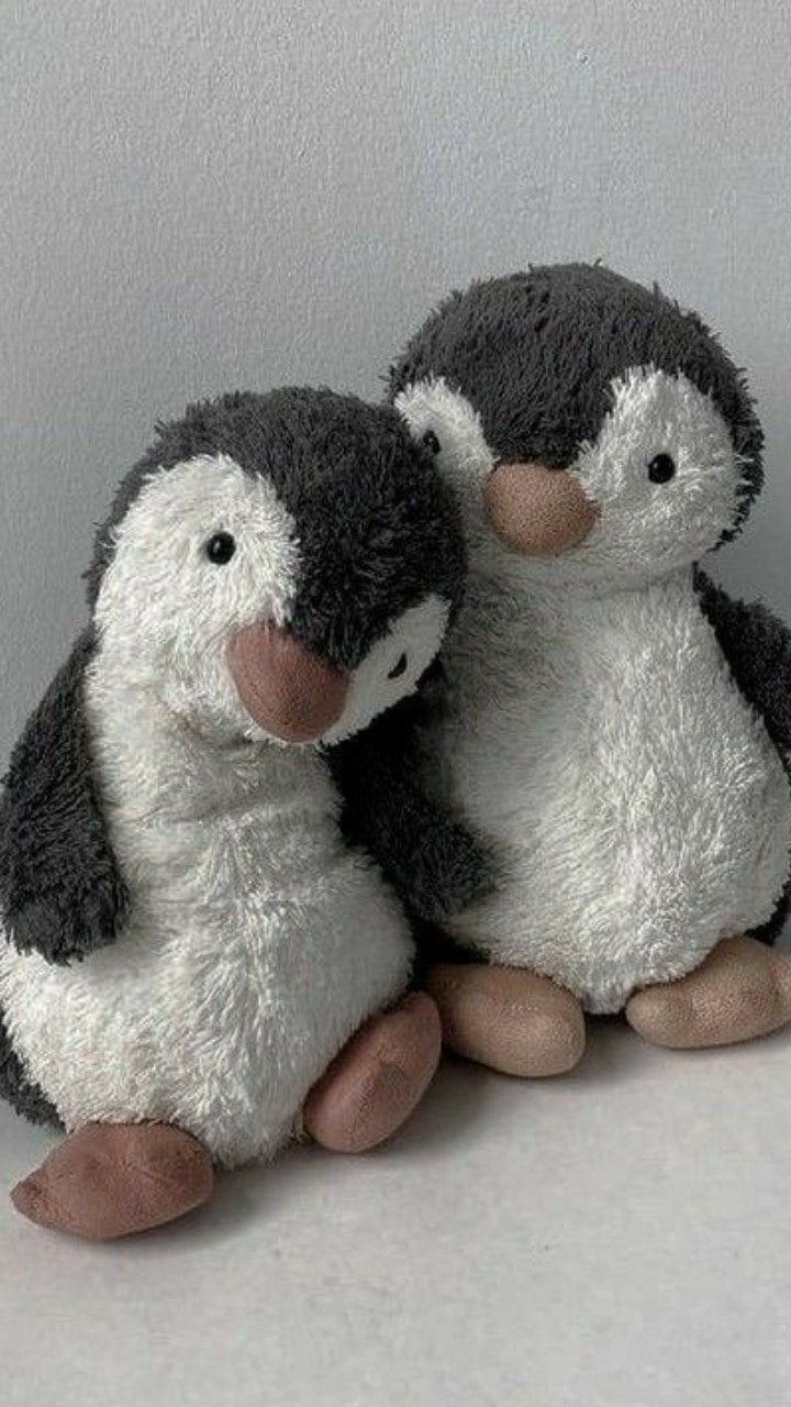 Lovely Penguin Soft toy